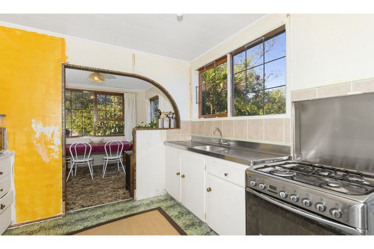 Photo of property in 21 Lachlan Place, Favona, Auckland, 2024