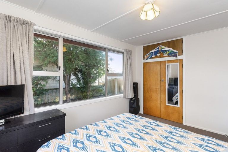 Photo of property in 61 Martin Road, Paraparaumu Beach, Paraparaumu, 5032