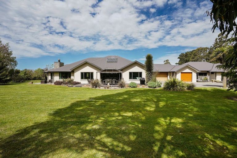 Photo of property in 152 Deans Road, Darfield, 7571