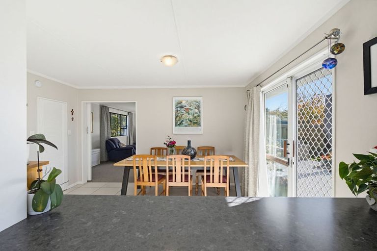 Photo of property in 4 Dove Place, Westbrook, Palmerston North, 4412