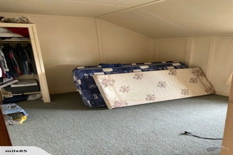 Photo of property in 2 Gaisford Terrace, Waipukurau, 4200