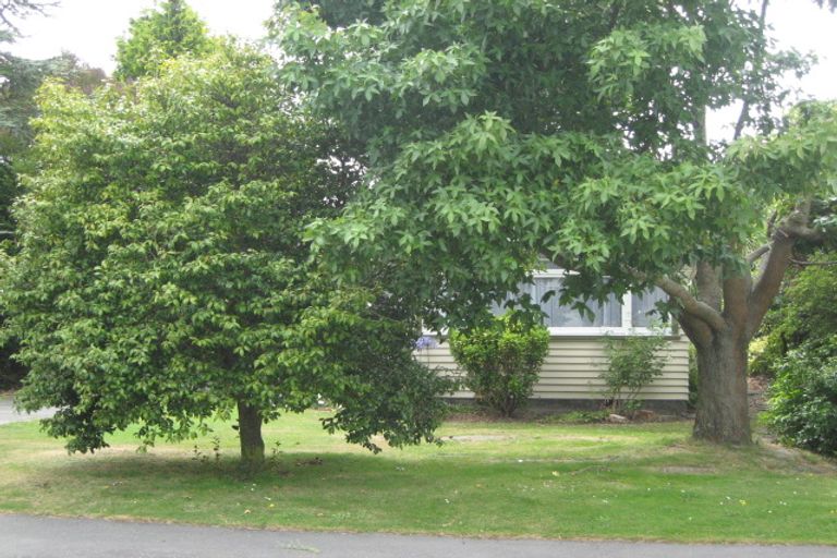 Photo of property in 14 Kenwyn Avenue, St Albans, Christchurch, 8052