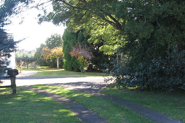 Photo of property in 40 Butler Road, Kerikeri, 0230