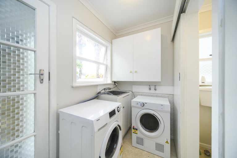 Photo of property in 39 Macarthur Street, Levin, 5510