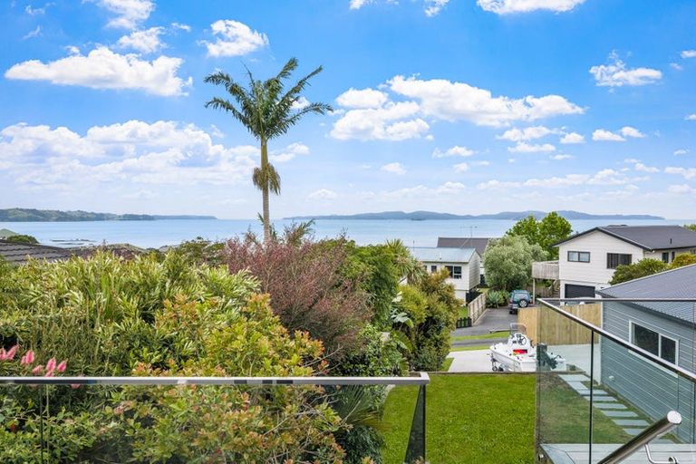 Photo of property in 21 Hinemoa Place, Snells Beach, 0920