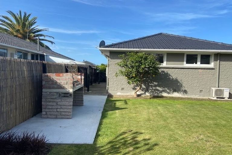 Photo of property in 12 Redgrave Street, Hoon Hay, Christchurch, 8025