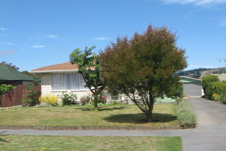 Photo of property in 82 Kaiwara Street, Hoon Hay, Christchurch, 8025