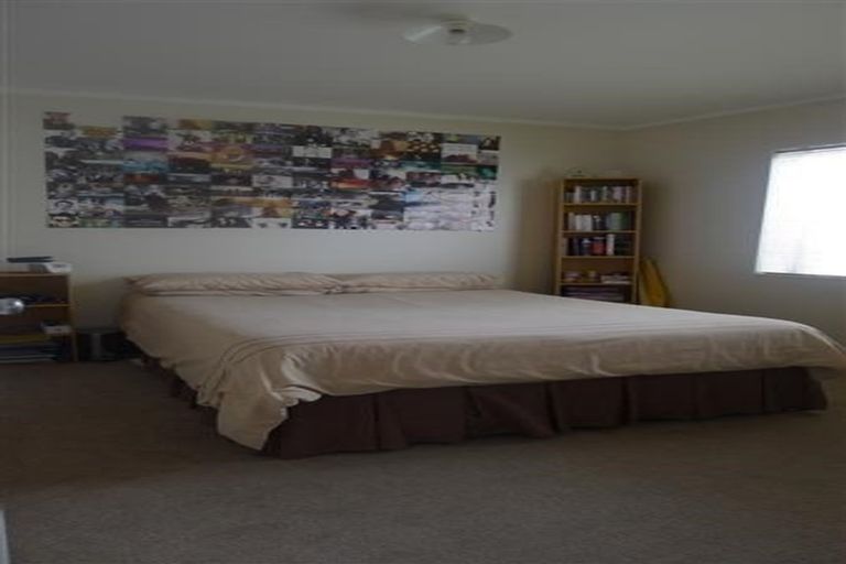 Photo of property in 12 Macalister Place, Miramar, Wellington, 6022