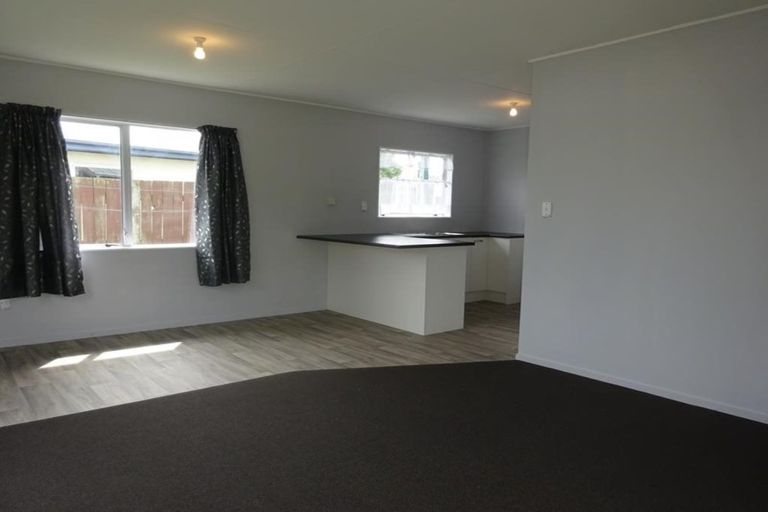 Photo of property in 11b Kilkee Terrace, Flaxmere, Hastings, 4120
