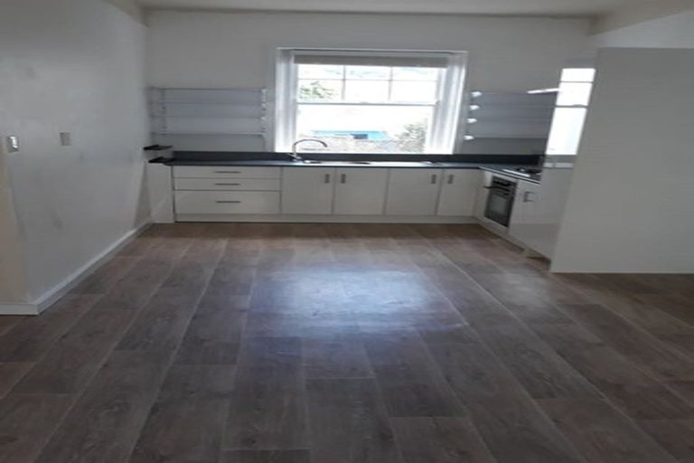 Photo of property in Blythswood Flats, 25/3f Aro Street, Aro Valley, Wellington, 6021