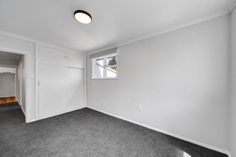 Photo of property in 275 South Road, Hawera, 4610