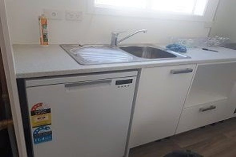 Photo of property in 11/76u Freyberg Street, Lyall Bay, Wellington, 6022