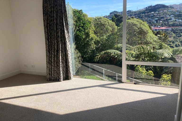 Photo of property in 2b Leslie Street, Wadestown, Wellington, 6012