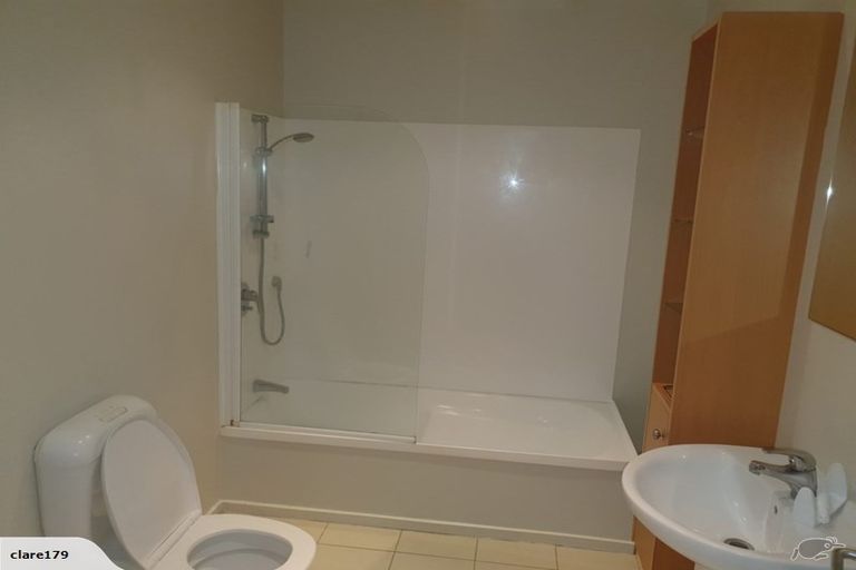 Photo of property in Coromandel Heights, 7/111 Coromandel Street, Newtown, Wellington, 6021