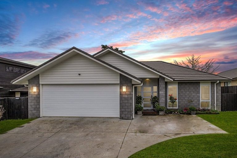 Photo of property in 37 Longbow Terrace, Flagstaff, Hamilton, 3210
