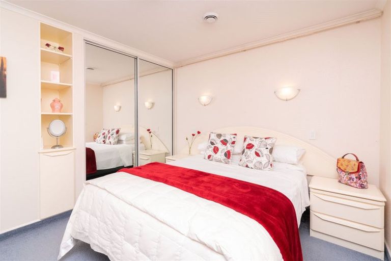 Photo of property in Ocean Apartments, 44-46 Marine Parade, Paraparaumu Beach, Paraparaumu, 5032