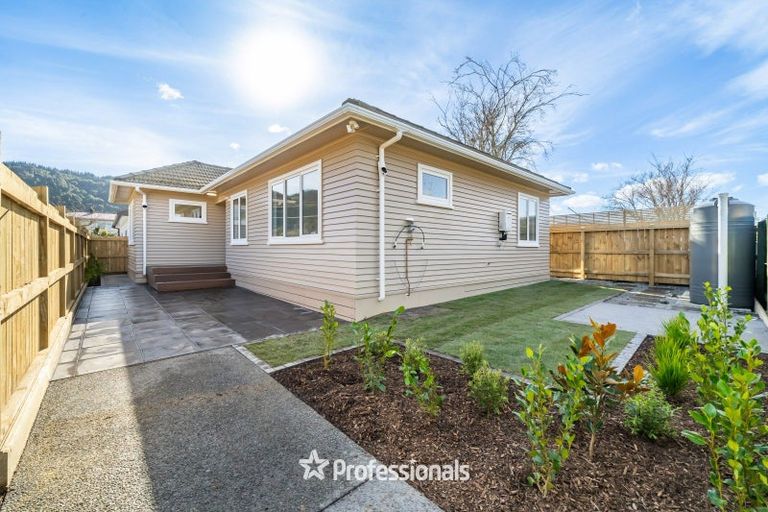 Photo of property in 56 Brentwood Street, Trentham, Upper Hutt, 5018