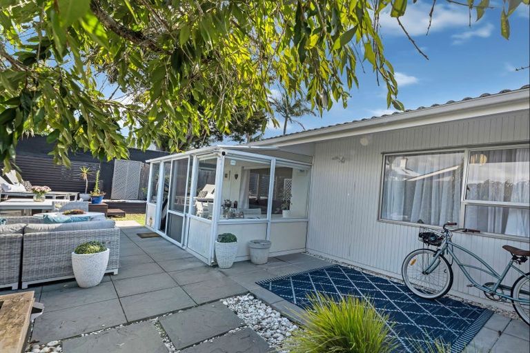 Photo of property in 5/17 Church Street, Devonport, Auckland, 0624