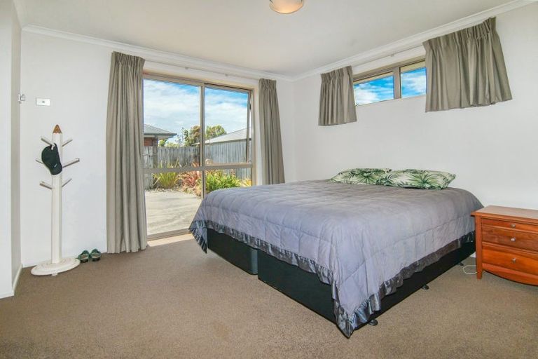 Photo of property in 4/4 Harkness Place, Westport, 7825