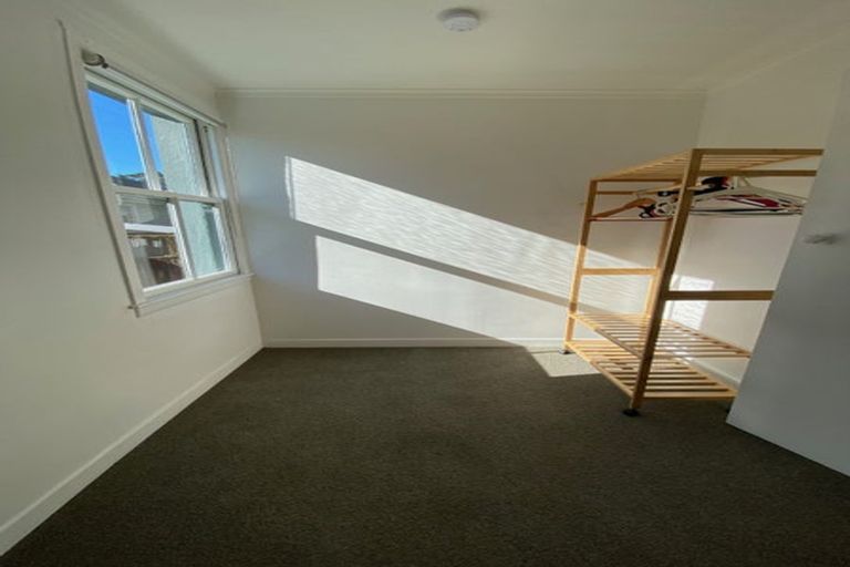 Photo of property in 20 Shoal Bay Road, Devonport, Auckland, 0624