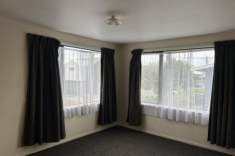 Photo of property in 52 Springfield Road, St Albans, Christchurch, 8014