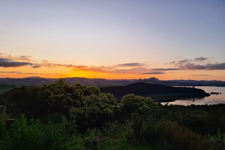 Photo of property in 156 Whangaroa Road, Kaeo, 0478
