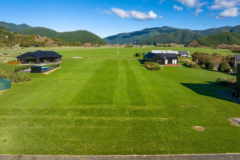 Photo of property in Koromiko Airpark, 6 Sirocco Place, Koromiko, Picton, 7273