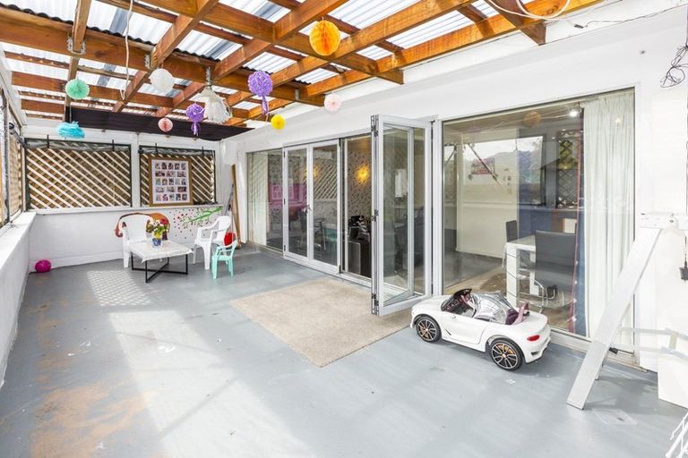 Photo of property in 133f6- Main Street, Trentham, Upper Hutt, 5018