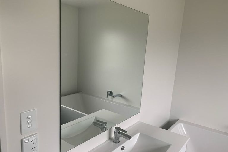 Photo of property in 184 Faringdon Boulevard, Rolleston, 7615