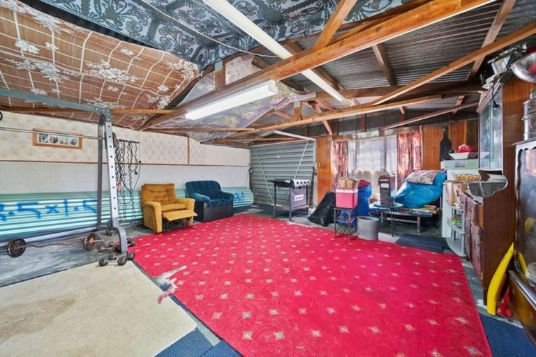 Photo of property in 21 Gilbert Road, Otara, Auckland, 2023