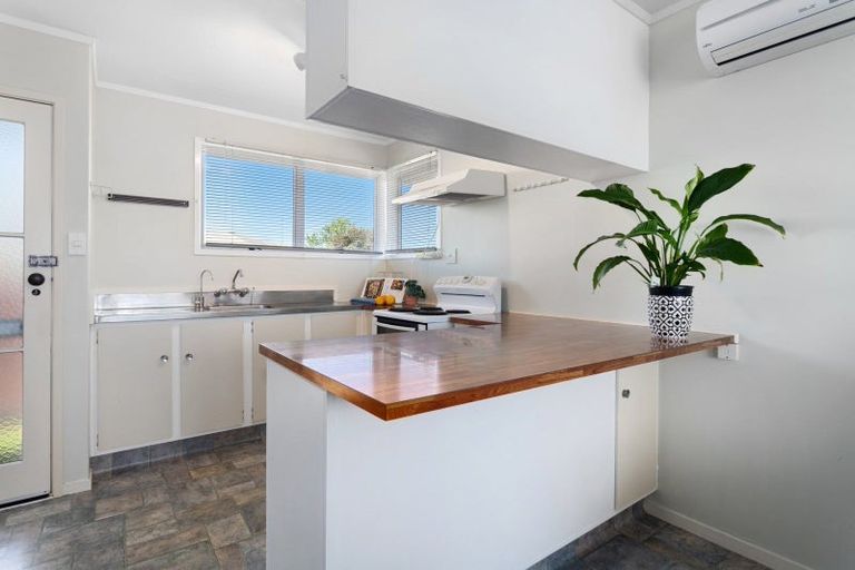 Photo of property in 15b Farnworth Crescent, Whakatane, 3120