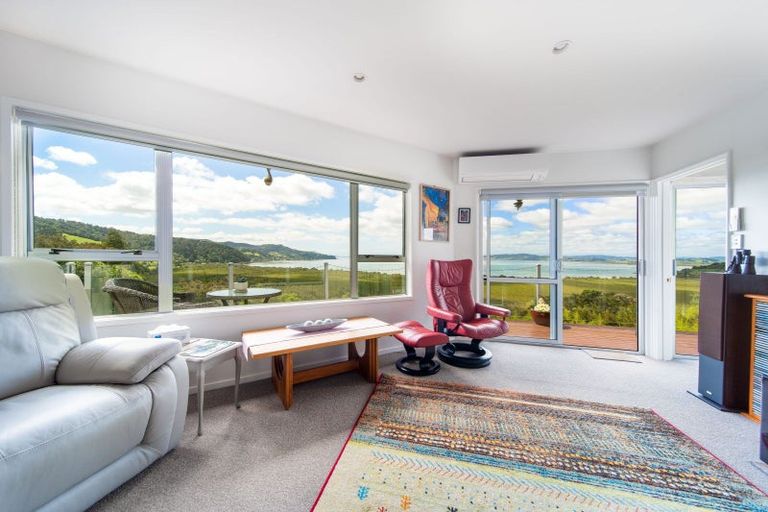 Photo of property in 17 Harbour View Road, Onerahi, Whangarei, 0110