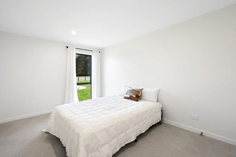 Photo of property in 15 Redwood Lane, Pirongia, 3802