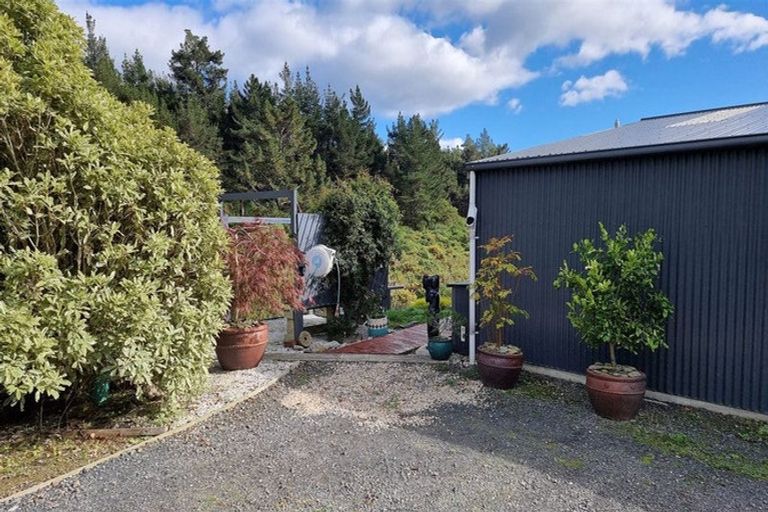 Photo of property in 102 Boons Valley Road, Waikawa, Picton, 7220