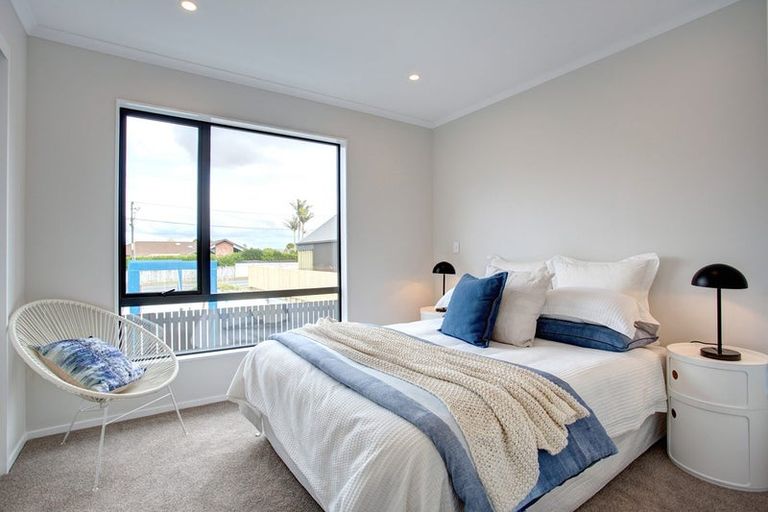Photo of property in 17 Hema Road, Hobsonville, Auckland, 0616