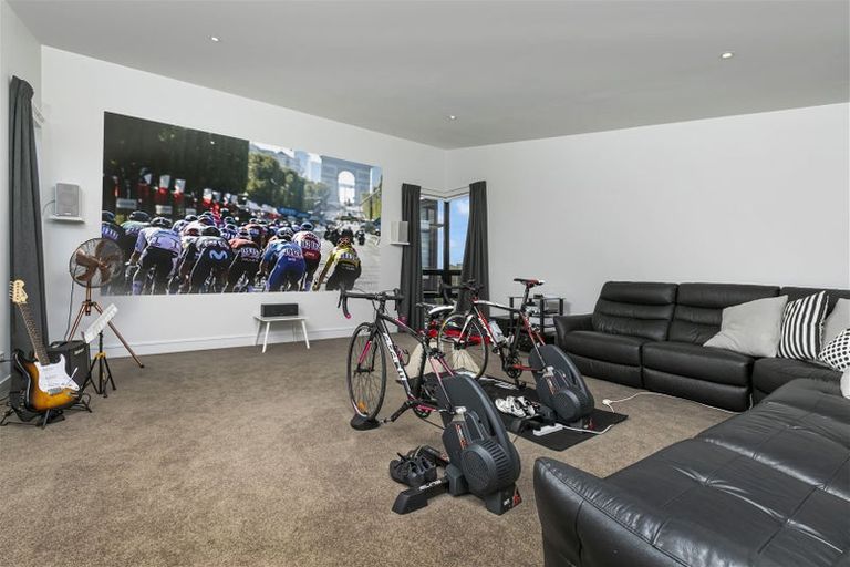 Photo of property in 204 Hobsonville Point Road, Hobsonville, Auckland, 0616