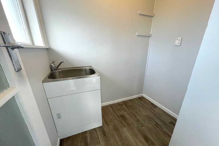 Photo of property in 12 Jenkins Place, Manurewa East, Auckland, 2102