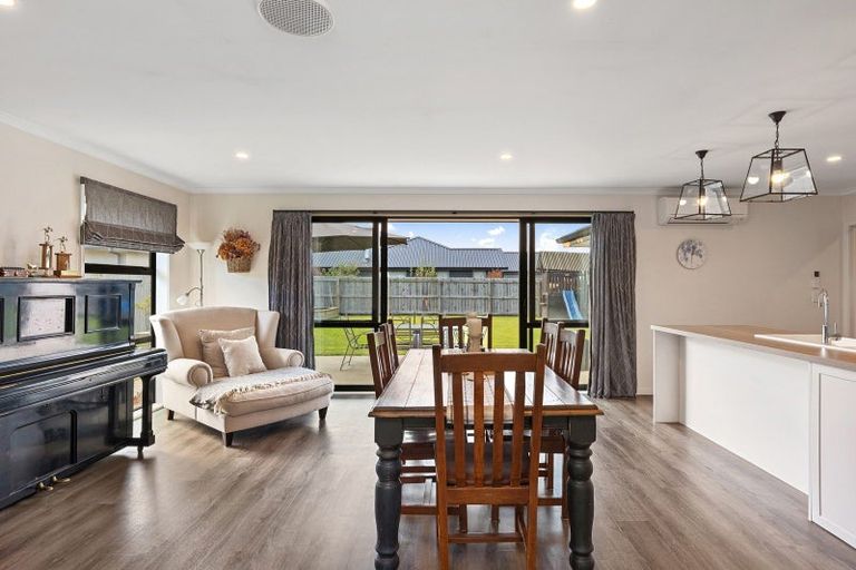 Photo of property in 16 Memorial Crescent, Methven, 7730