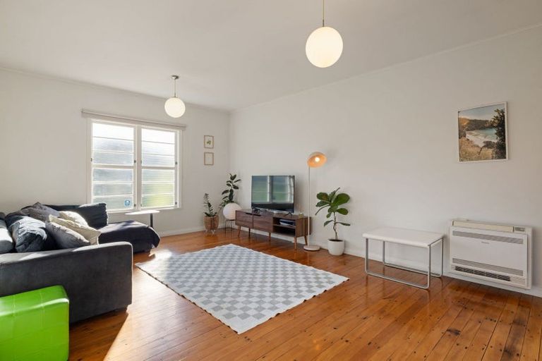 Photo of property in 44 Plunket Terrace, Hamilton East, Hamilton, 3216