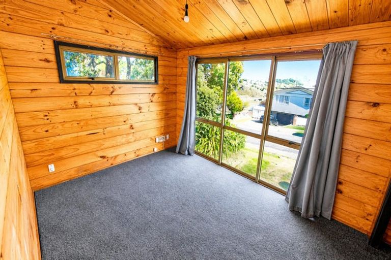 Photo of property in 7 Tweed Road, Papakowhai, Porirua, 5024