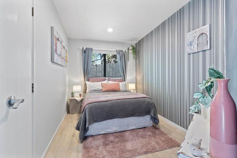 Photo of property in 120a Awaruku Road, Torbay, Auckland, 0630