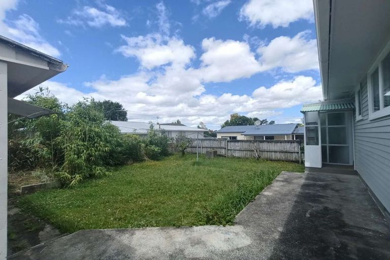 Photo of property in 38 Larne Avenue, Pakuranga Heights, Auckland, 2010