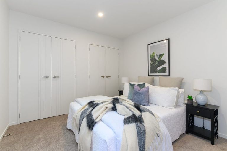 Photo of property in 1/7 Ranui Station Road, Ranui, Auckland, 0612