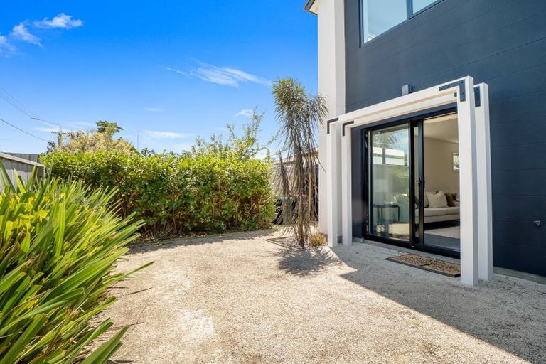 Photo of property in 1/550 Barbadoes Street, Edgeware, Christchurch, 8013