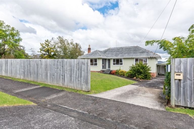 Photo of property in 676 Te Atatu Road, Te Atatu Peninsula, Auckland, 0610