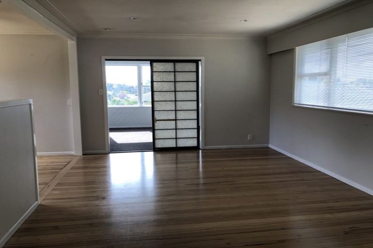 Photo of property in 39 Mason Street, New Lynn, Auckland, 0600