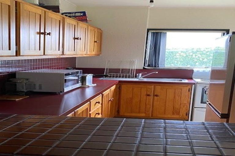 Photo of property in 100unit Lake Road, Koutu, Rotorua, 3010
