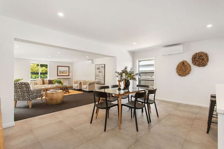 Photo of property in 10 Winslow Street, Burnside, Christchurch, 8053