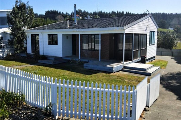 Photo of property in 258 Whirinaki Road, Eskdale, Napier, 4182
