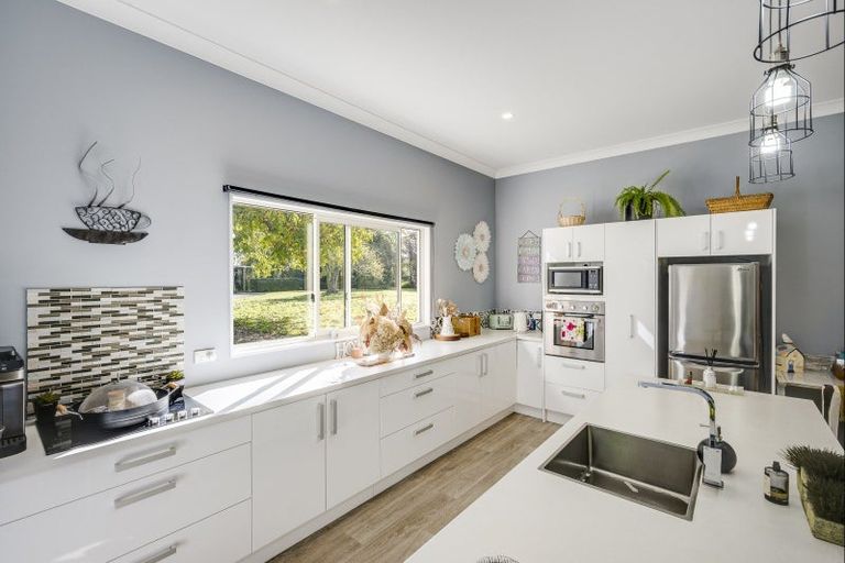 Photo of property in 353 Te Aute Road, Pukahu, Hastings, 4172